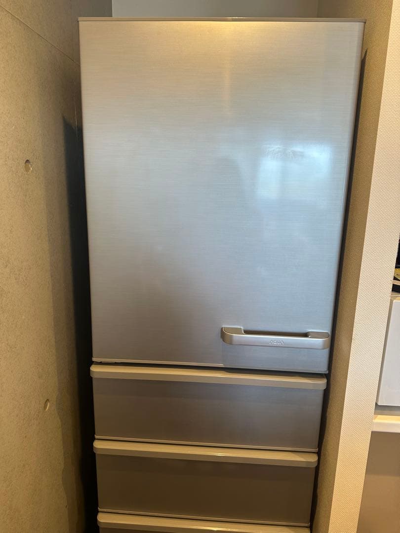 断*中様 【美品】AQUA冷蔵庫 シルバー 355L 定価115,280円