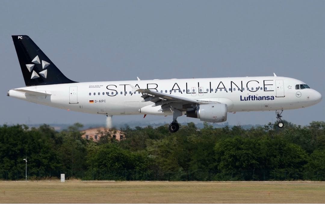 ルフトハンザドイツ航空 Aviationtag A320 2等分コンビ色