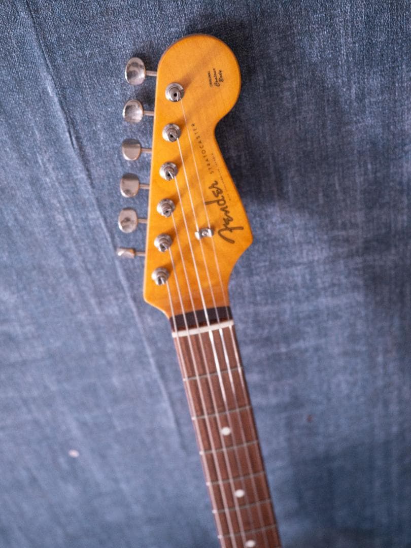 Fender Japan 2011 stratocasterほぼ未使用 mint