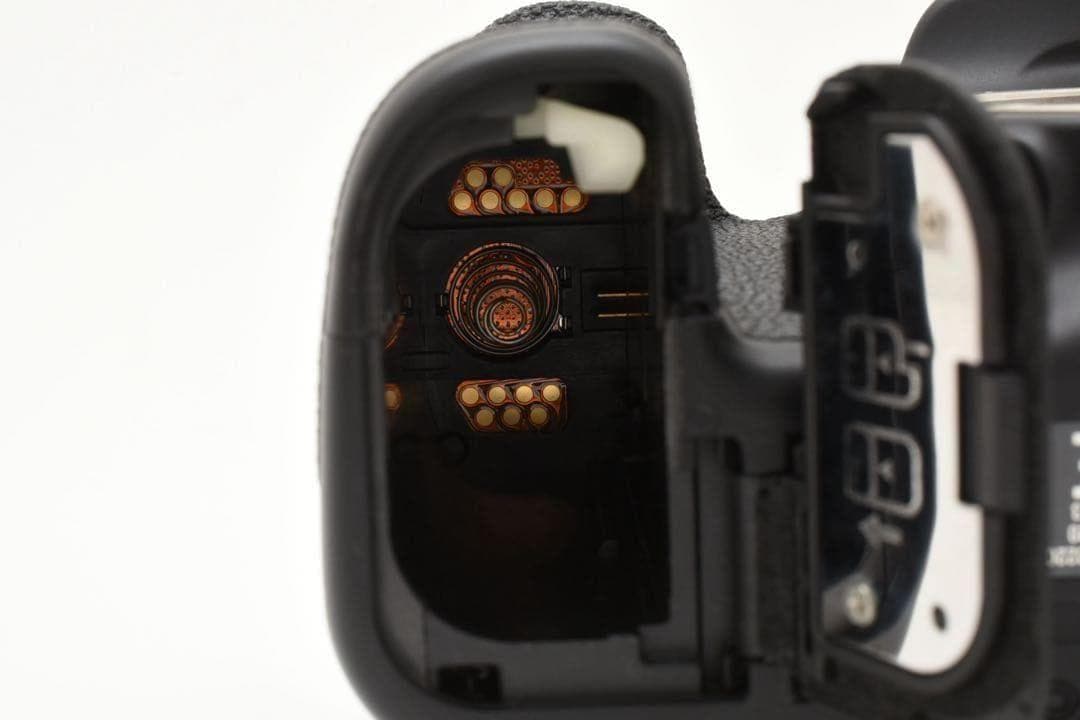 【美品】 キヤノン CANON EOS 7OD ダブルズームキット