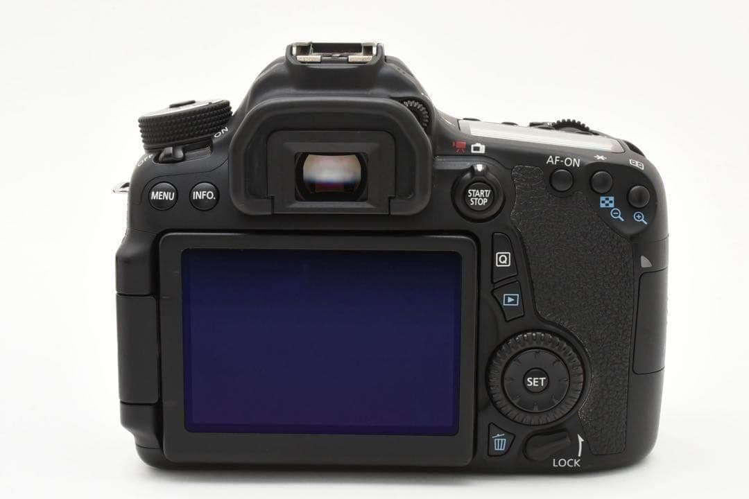 【美品】 キヤノン CANON EOS 7OD ダブルズームキット